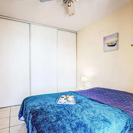 Les Rives Du Soleil By Interhome * Canet-en-Roussillon